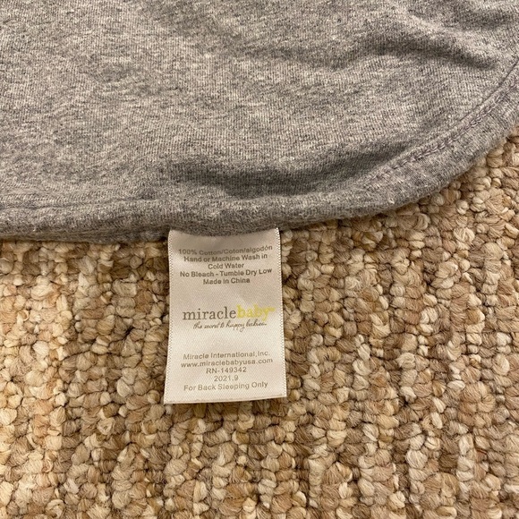 Miracle Baby Blanket Swaddle Gray One Size for Baby Back Sleeping Swaddle - Picture 6 of 8